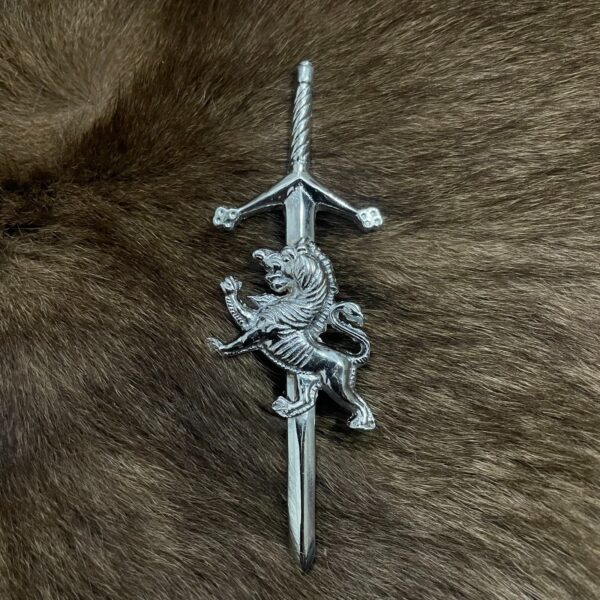 Scottish Rampant Lion Badge Kilt Pin for men-Essential Accessory for kilts