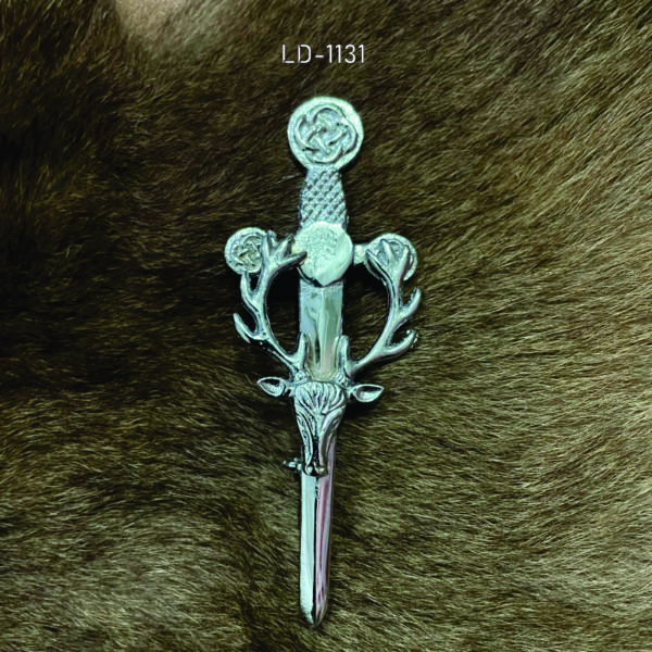 Stag Head Mounted Kilt Pin